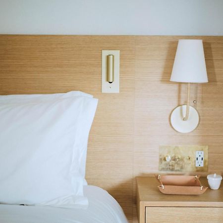 Hotel Joaquin (Adults Only) لاغونا بيتش المظهر الخارجي الصورة