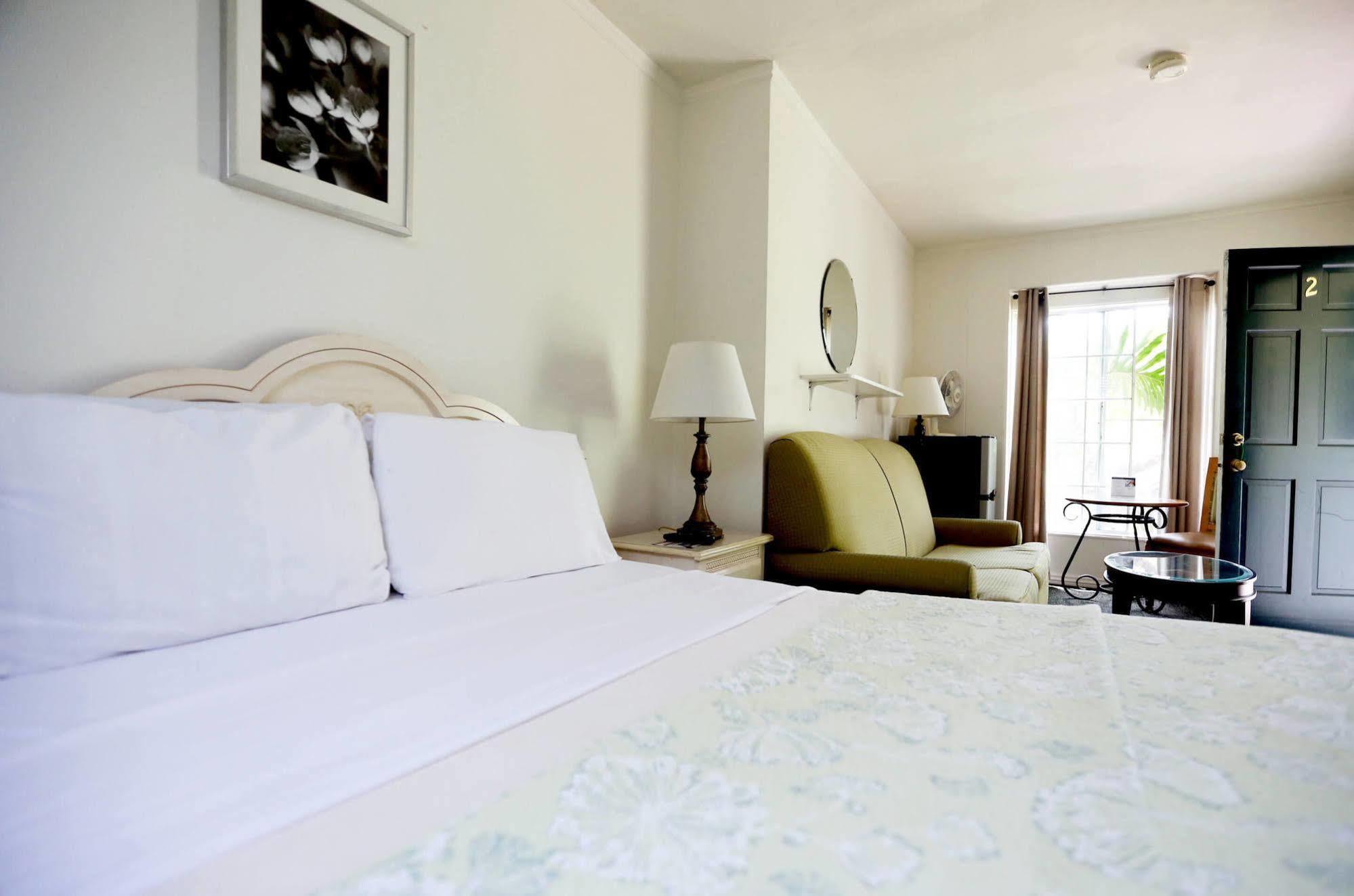Hotel Joaquin (Adults Only) لاغونا بيتش المظهر الخارجي الصورة